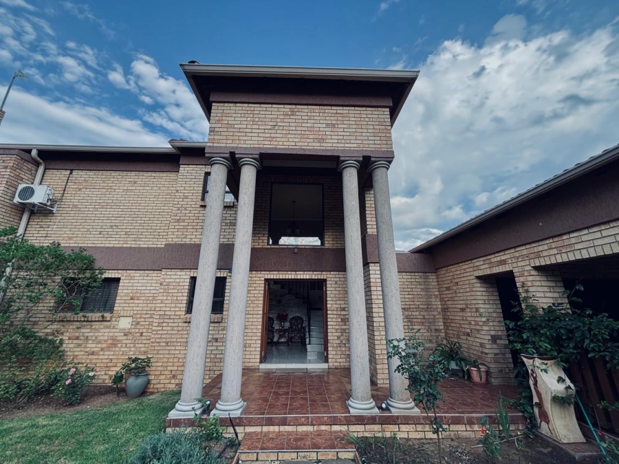 4 Bedroom Property for Sale in Vaalpark Free State